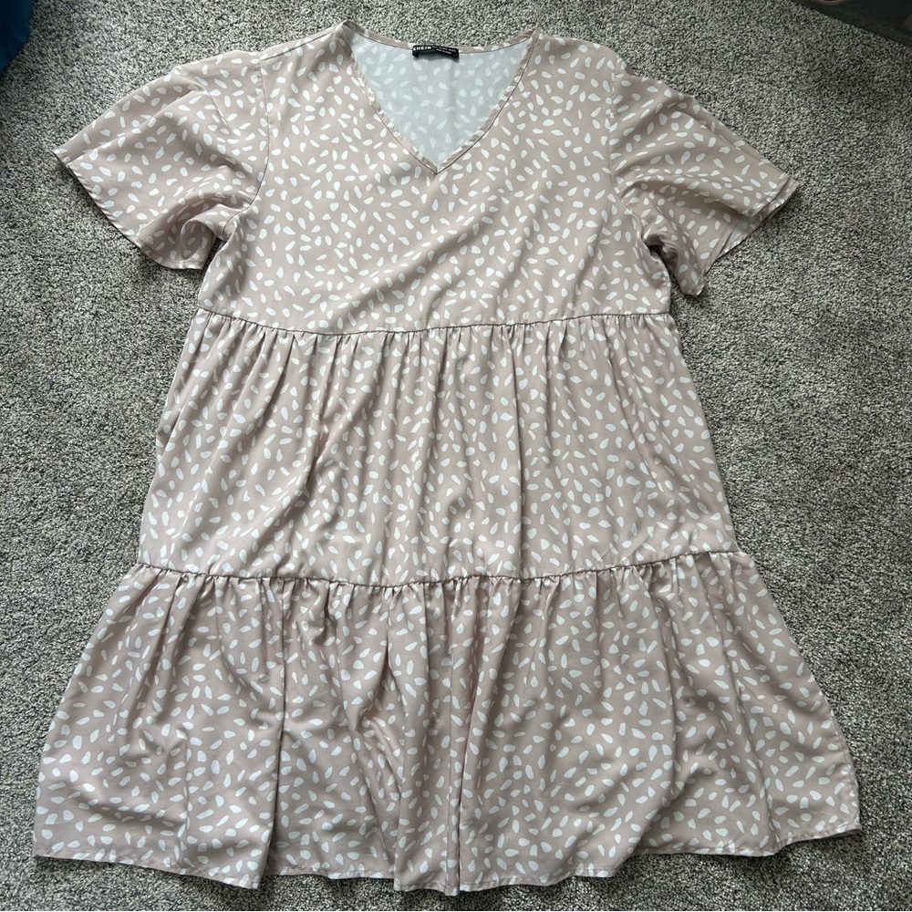 SHEIN Cream and White Patterned Dress